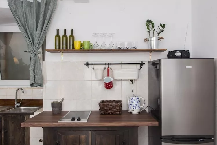 Apartment Hladilo Nostalgia - Comfort Two-Bedroom Apartment with Terrace and Partial Sea View-Cuisine