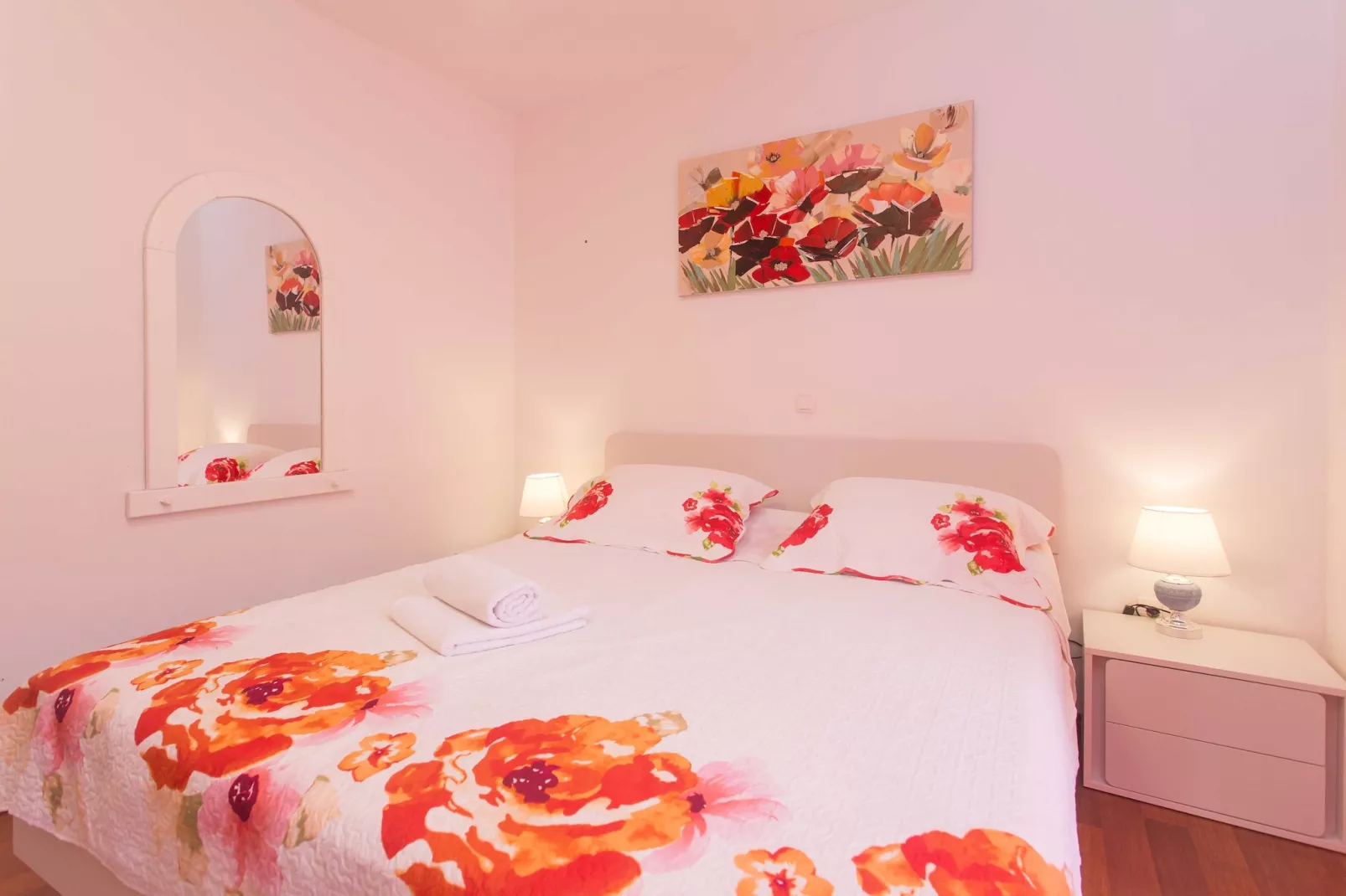 Villa Tomic - Four-Bedroom Villa with Private Pool-Bedroom