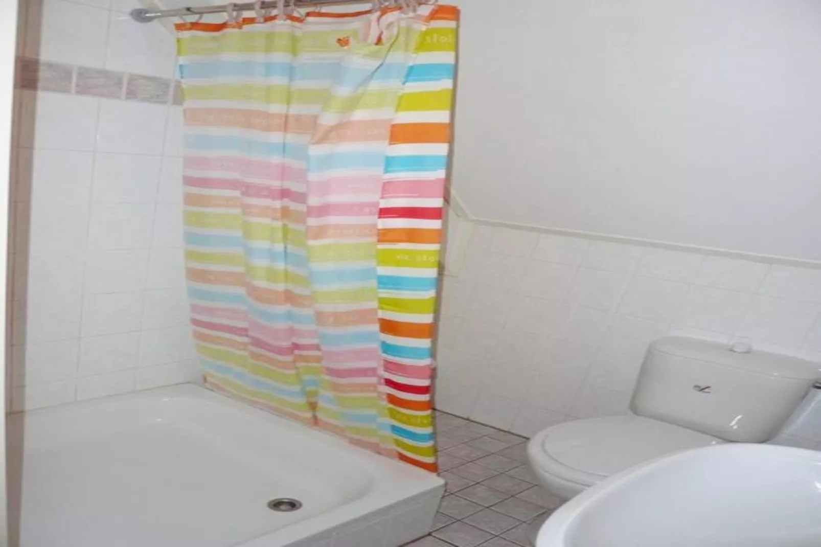 Schoneveld 132 Zeemeeuw Breskens-Bathroom