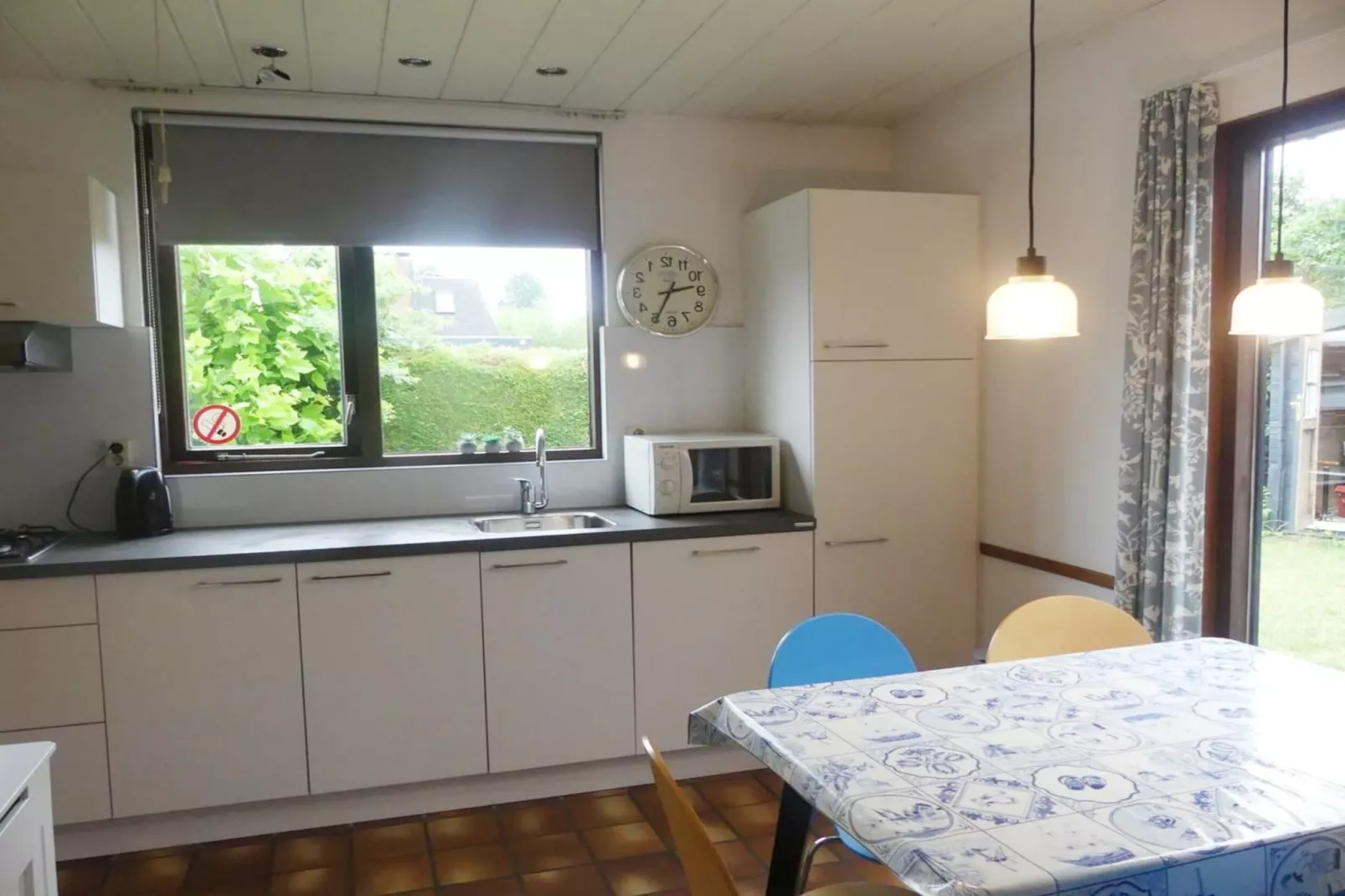Schoneveld 32 Zeester Breskens-Kitchen
