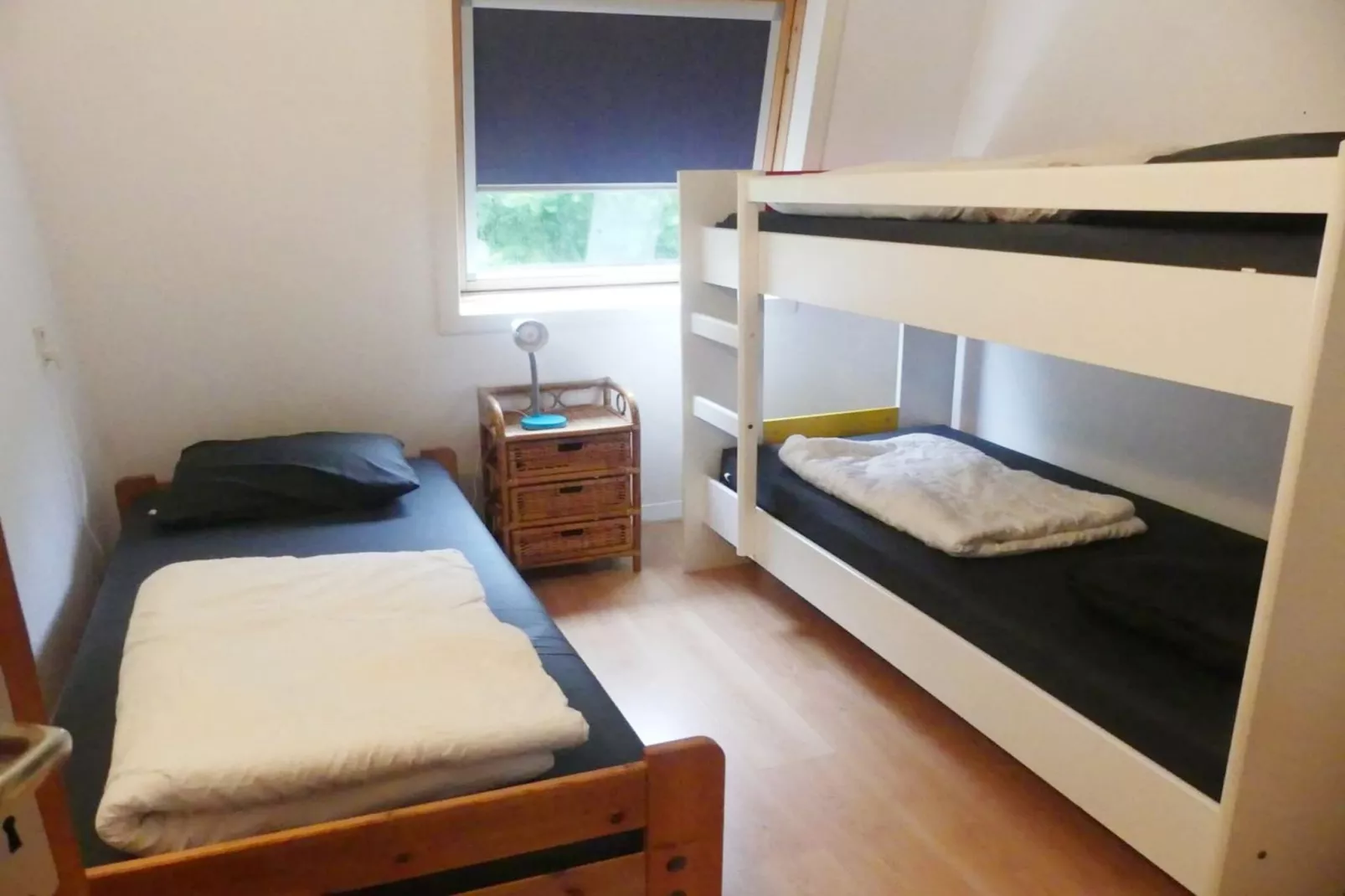 Schoneveld 32 Zeester Breskens-Bedroom