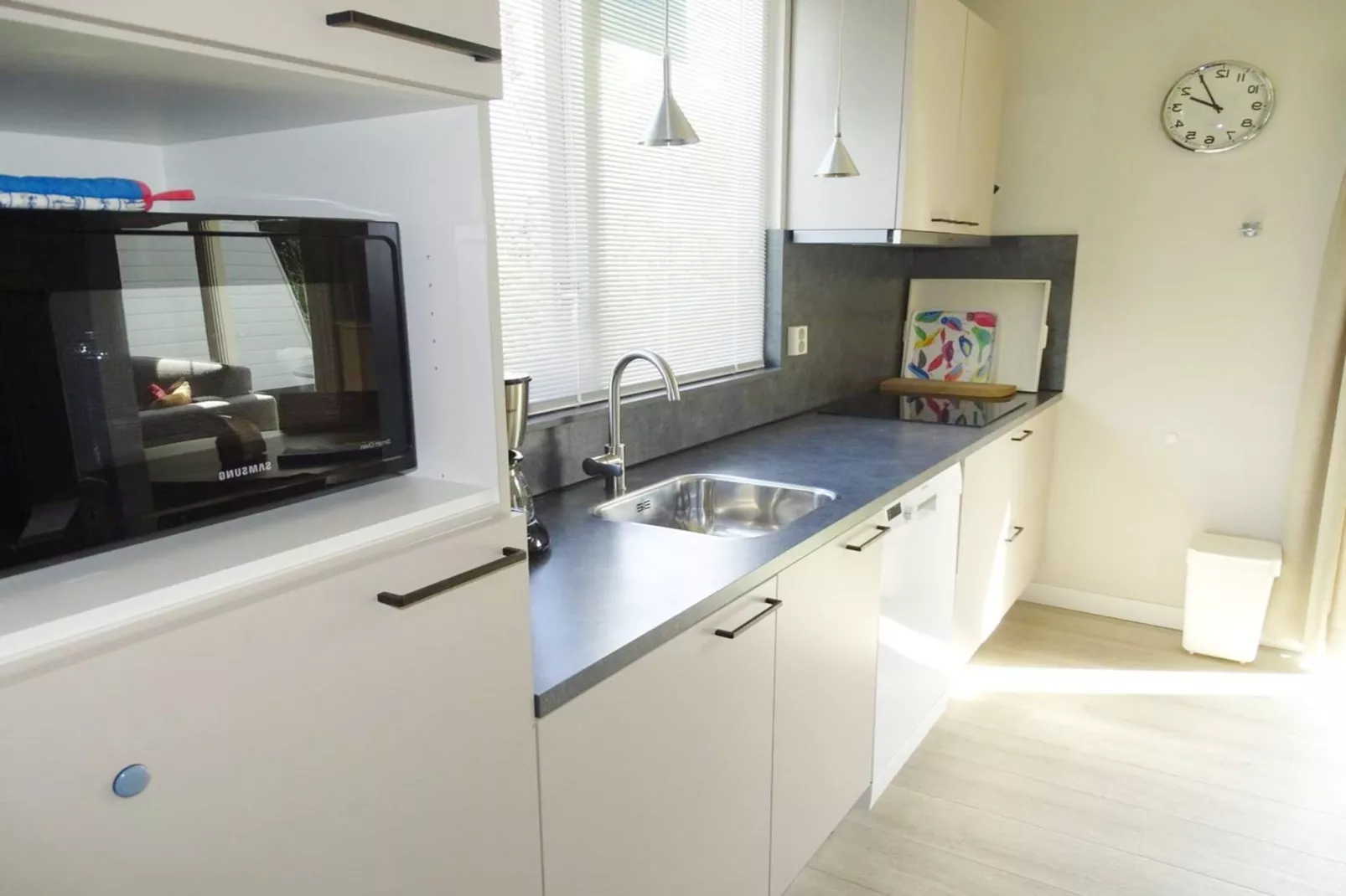 Schoneveld 40 Zeester Breskens-Kitchen