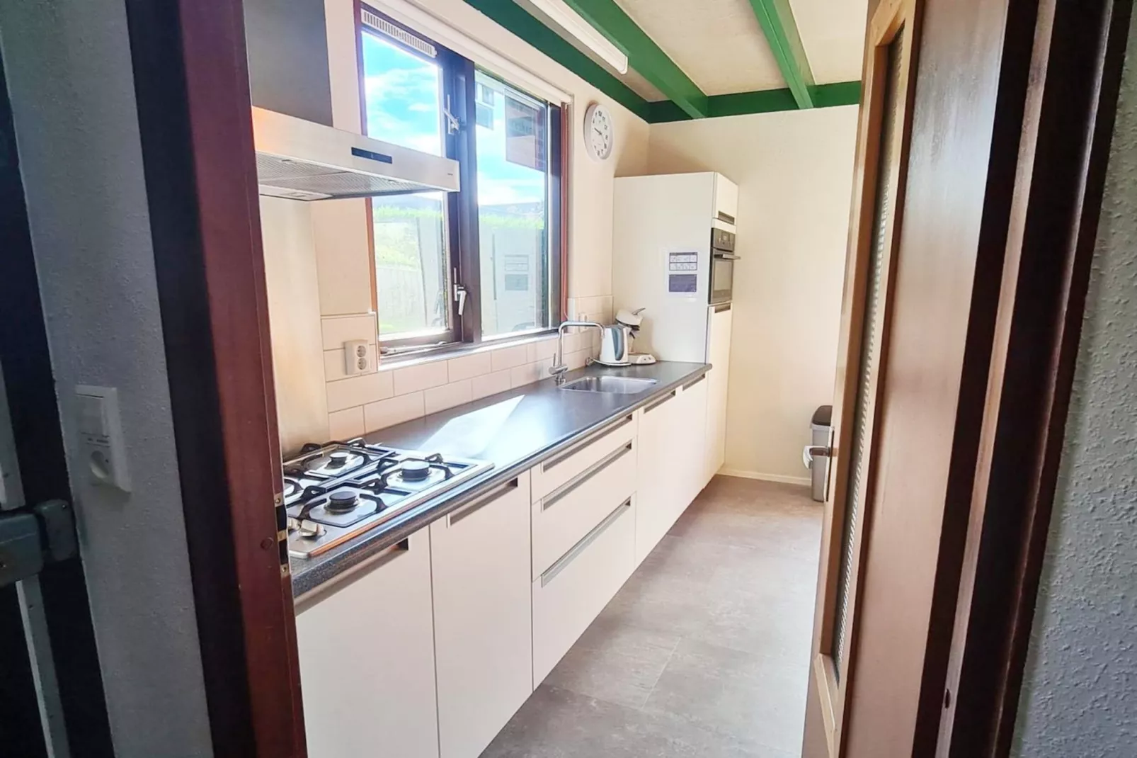 Schoneveld 90 Zeester Breskens-Kitchen