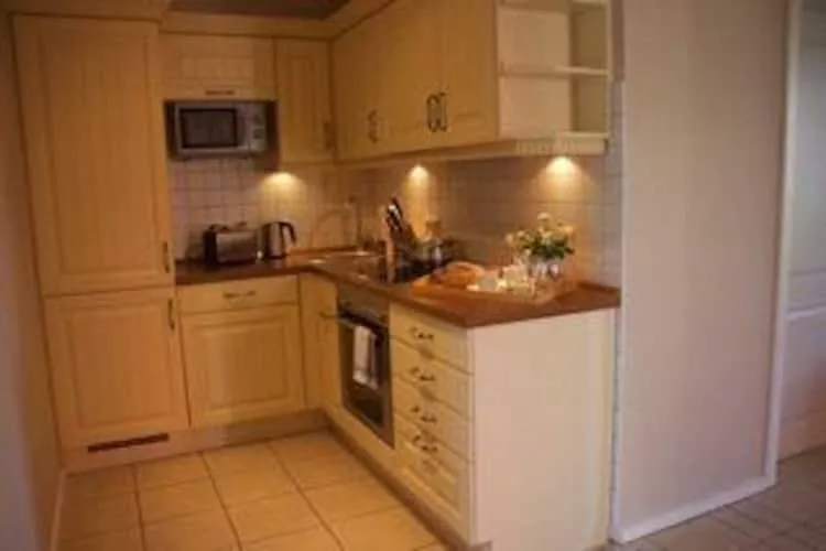 Kapitänshaus Gartendeck 64 qm Nr 452-Kitchen