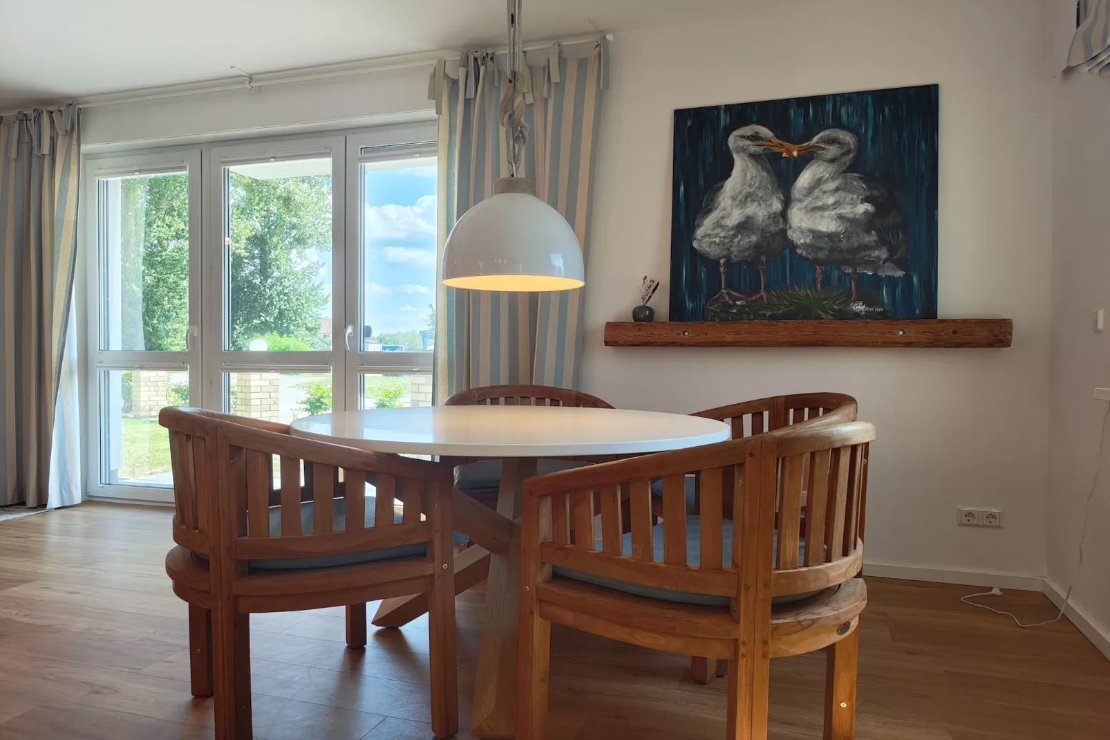 Skipper Apartment 651-Dining room
