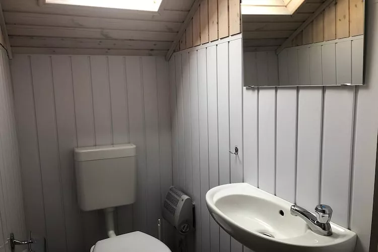 Kormoran 125-Bathroom