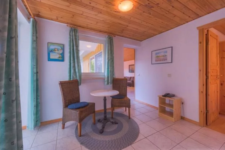Reiher 4-Living room