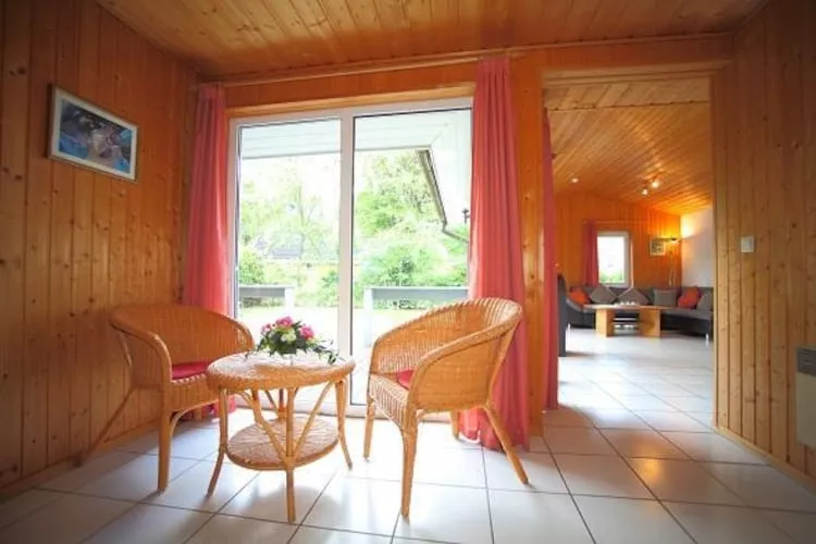 Reiher 24-Living room