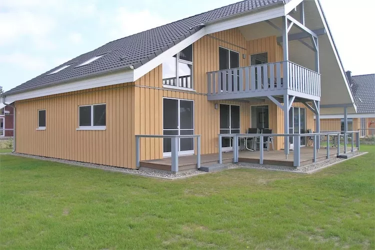 Schwan 312-Exterior summer