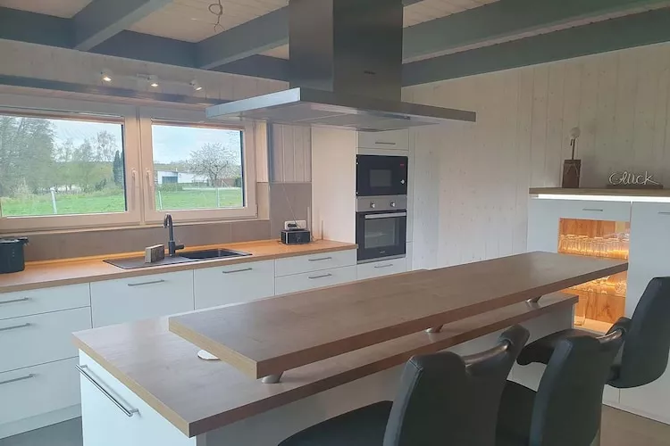 Schwan 316-Kitchen