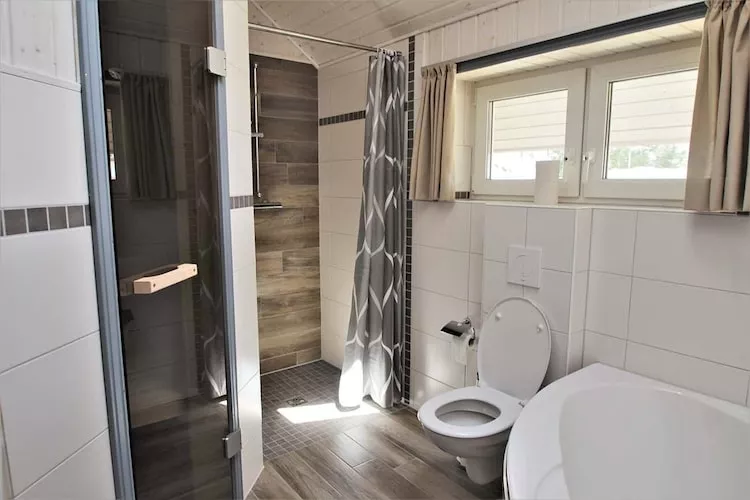 Seeschwalbe Classic 309-Bathroom