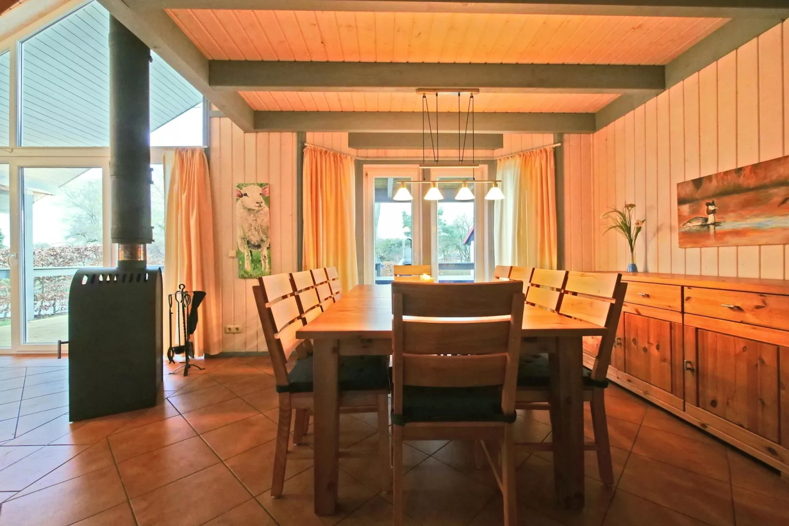 Wildgans Classic 249-Dining room