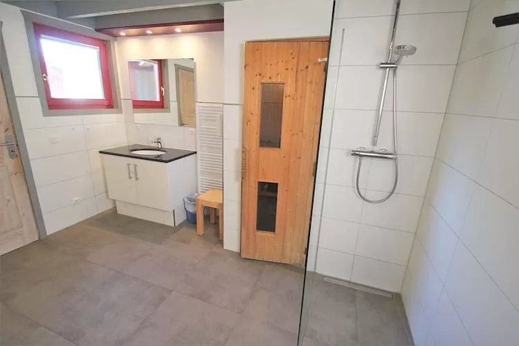 FH Wildgans Comfort mit Sauna & Kaminofen 81 qm 26-Bathroom