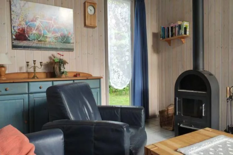 FH Wildgans Comfort mit Sauna & Kaminofen 81 qm 74-Living room