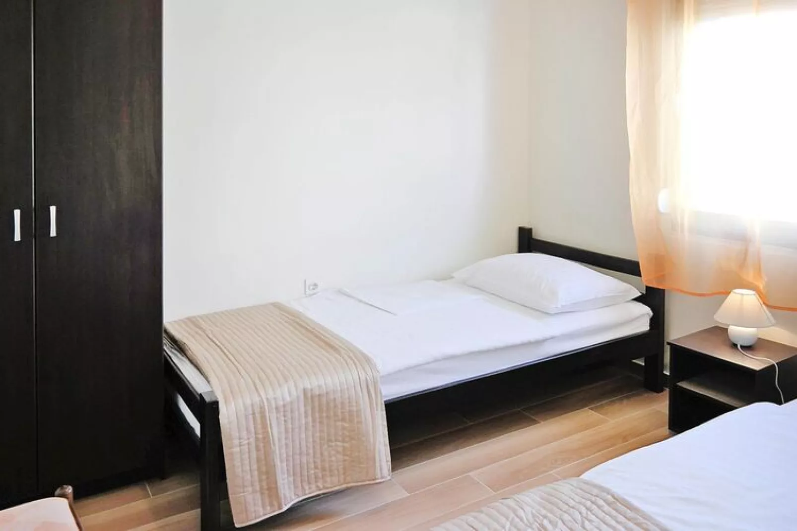 Apartments Lug Privlaka-A4 ca 40 qm with max 4 persons-Bedroom