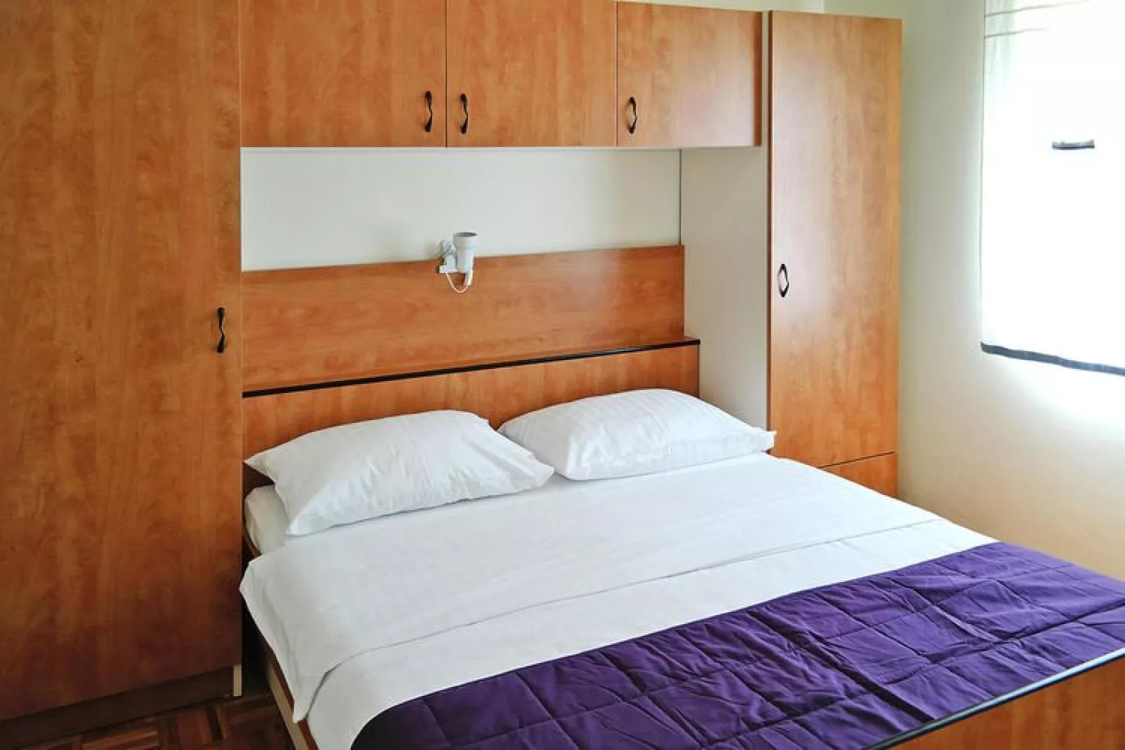 Apartments Lug Privlaka A4 plus1 ca 40 qm  with 5 persons-Bedroom
