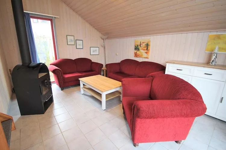 FH Wildgans Comfort mit Sauna & Kaminofen 81 qm 179-Living room