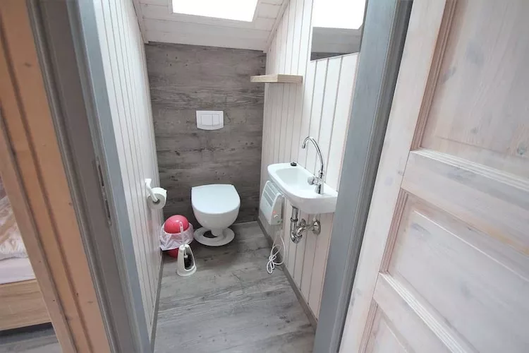 FH Wildgans Comfort mit Sauna & Kaminofen 81 qm 179-Bathroom