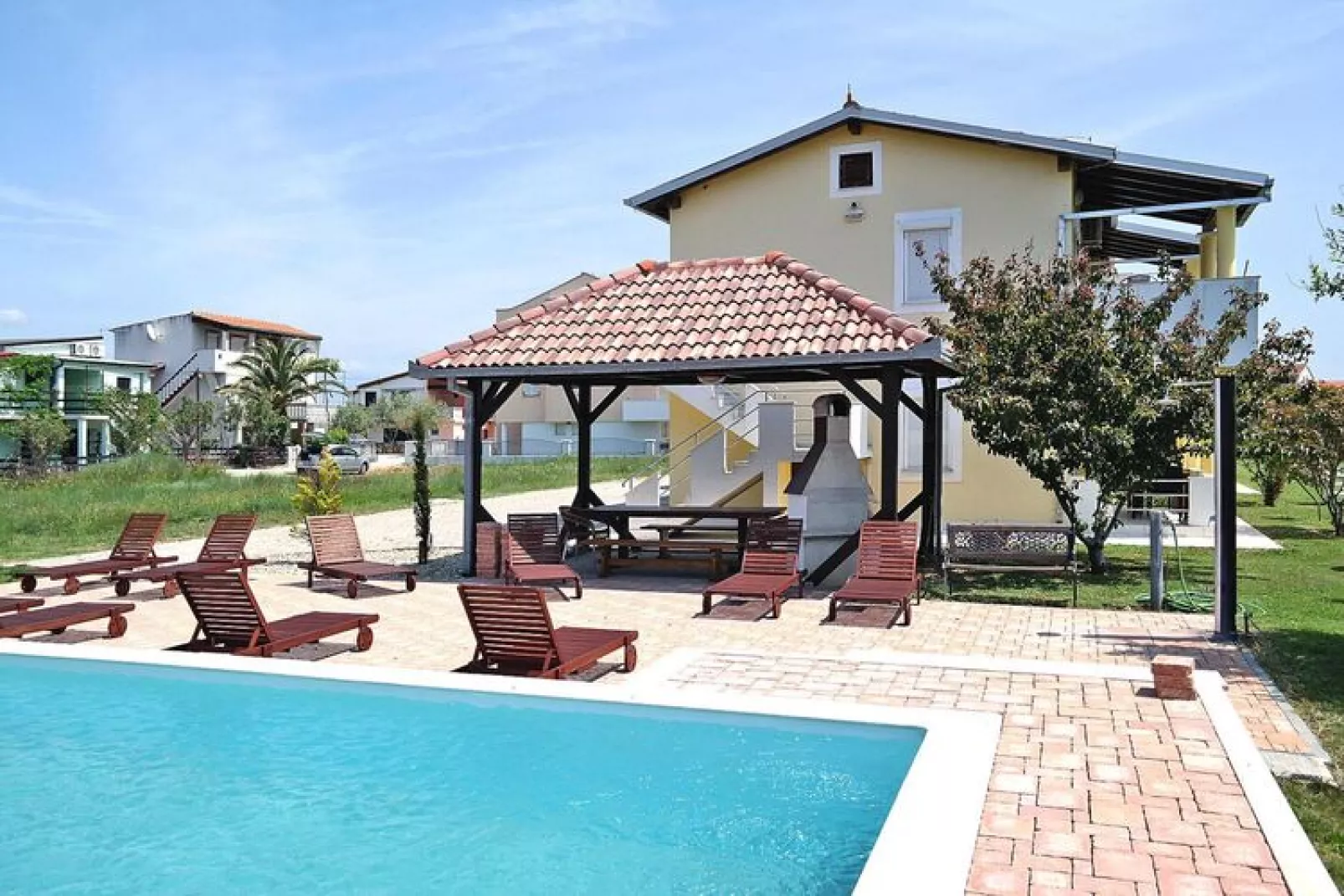 Apartments Lug Privlaka A4 plus1 ca 40 qm  with 5 persons-Pool