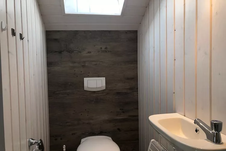FH Wildgans Comfort Nr 185-Bathroom