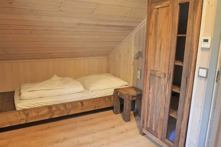 FH Wildgans Comfort Nr 204-Bedroom