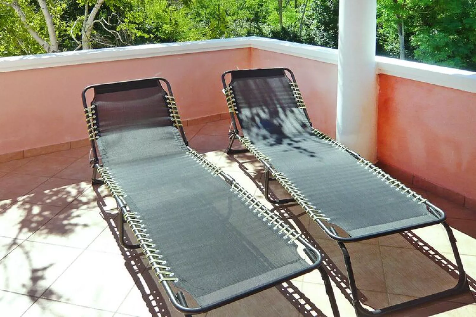 A6 - Apartments Ljilja PrivlakaA6 ca 60 qm bei Belegung mit 1-4 Pers-Terrasse