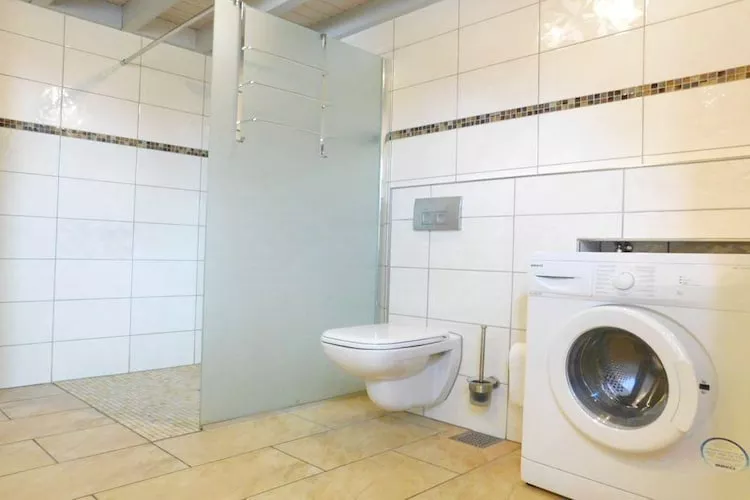 FH Wildgans Comfort Nr 2-Bathroom