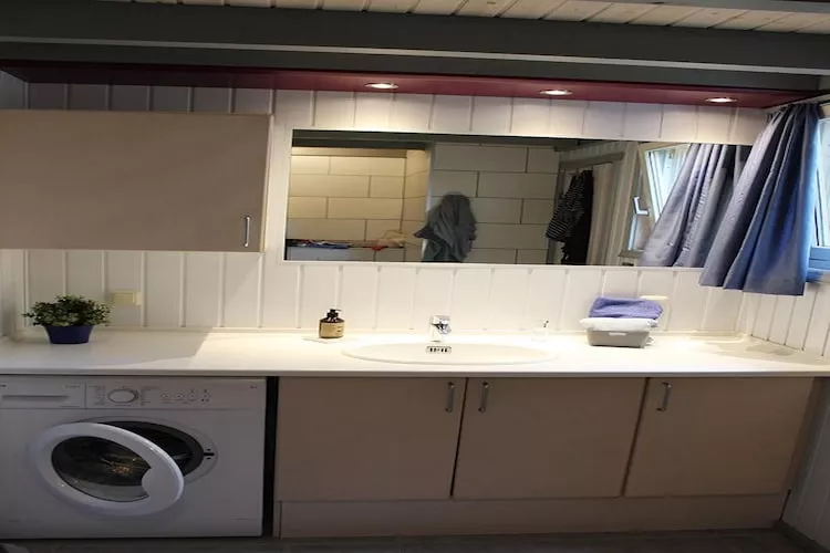 FH Wildgans Comfort Nr 63-Bathroom