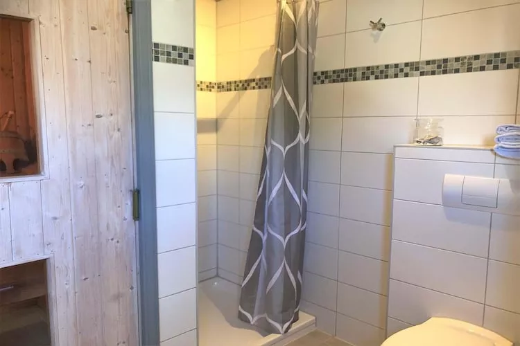 FH Wildgans Comfort Nr 64-Bathroom