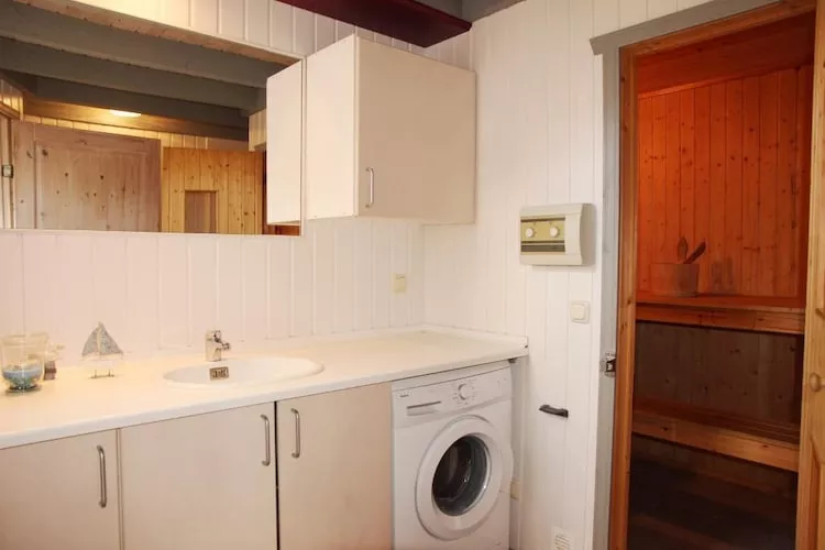 FH Wildgans Comfort Nr 193-Bathroom
