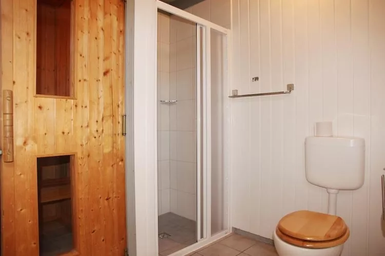 FH Wildgans Comfort Nr 193-Bathroom
