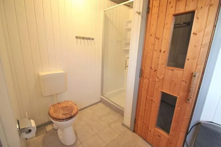 FH Wildgans Comfort Nr 207-Bathroom