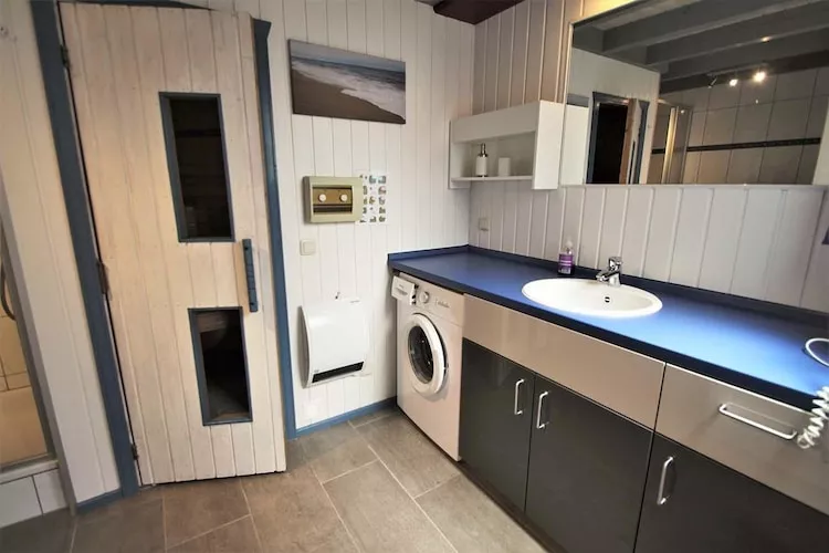 FH Wildgans Comfort Nr 233-Bathroom