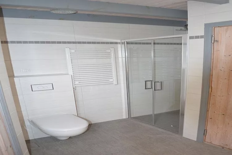 FH Wildgans Comfort Nr 79-Bathroom