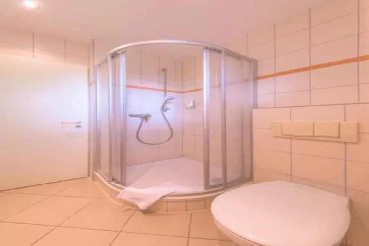 Apartment Strandläufer 114-Bathroom