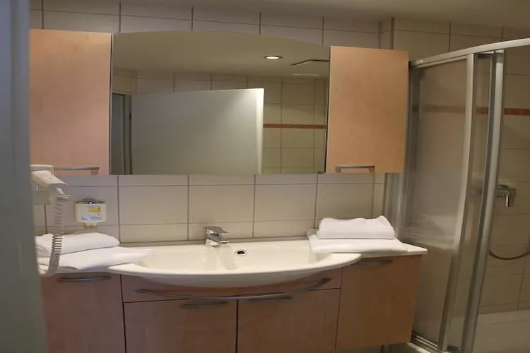 Strandläufer Classic 212-Bathroom