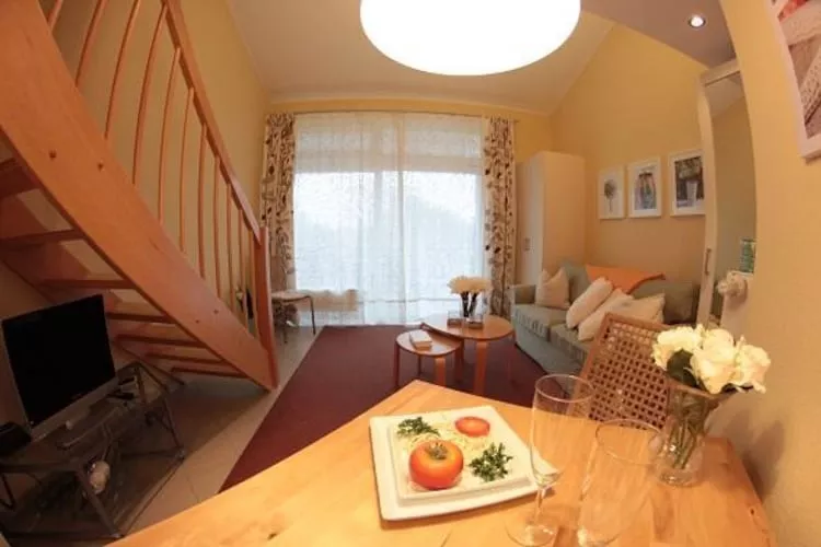Schneeeule 202-Living room