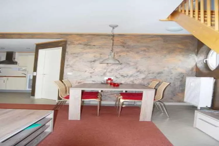Schneeeule 203-Dining room