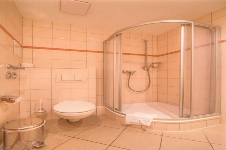 Schneeeule 220-Bathroom