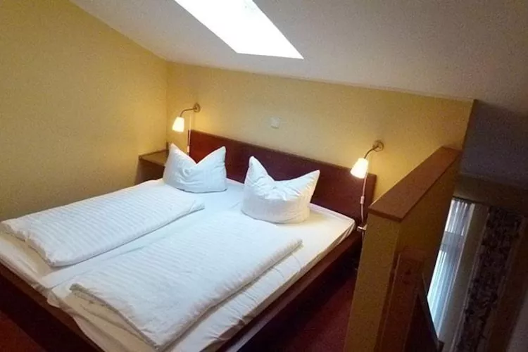 Schneeeule 222-Bedroom