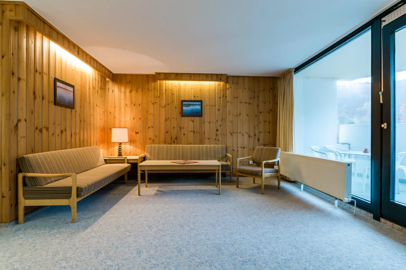 Economy Twin-Apartment-2024 2 Personen-Salon