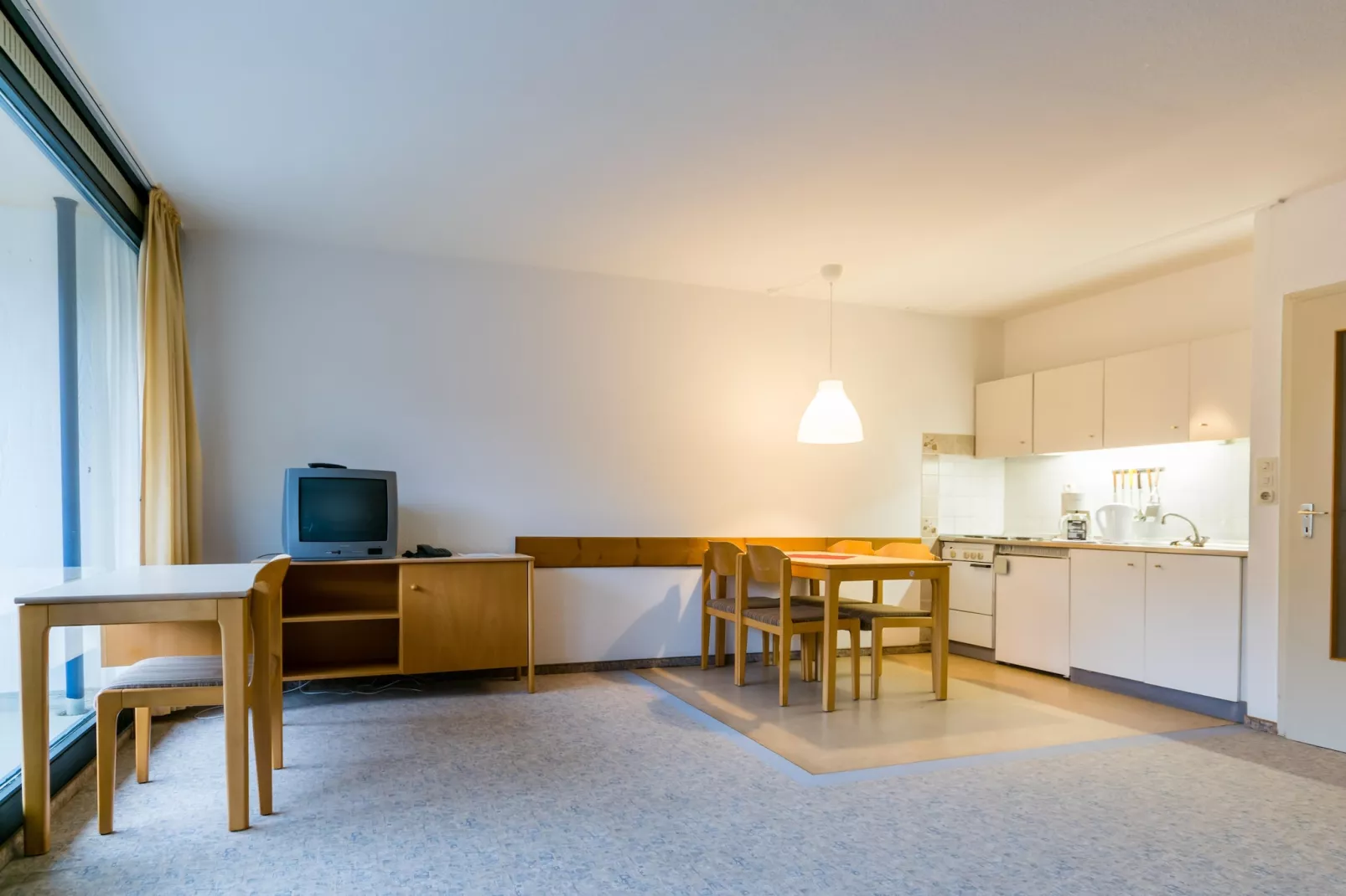 Economy Twin-Apartment-2024 2E1K-Living room