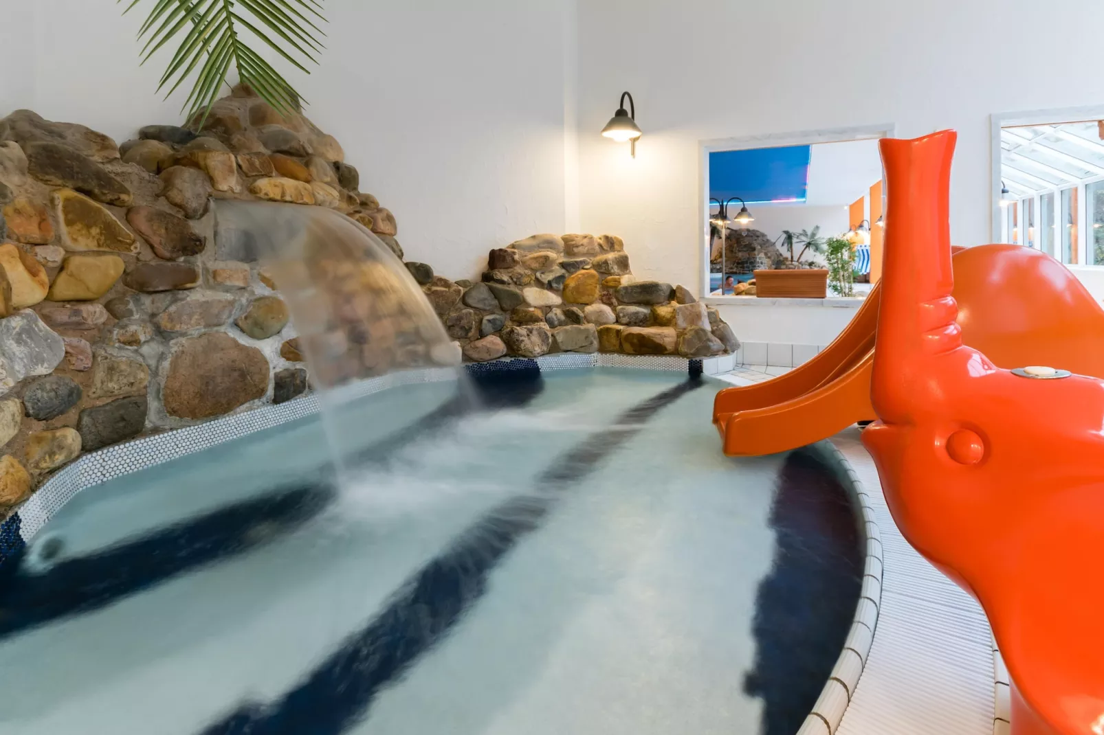 Economy Twin-Apartment-2024 2E2K-Pool
