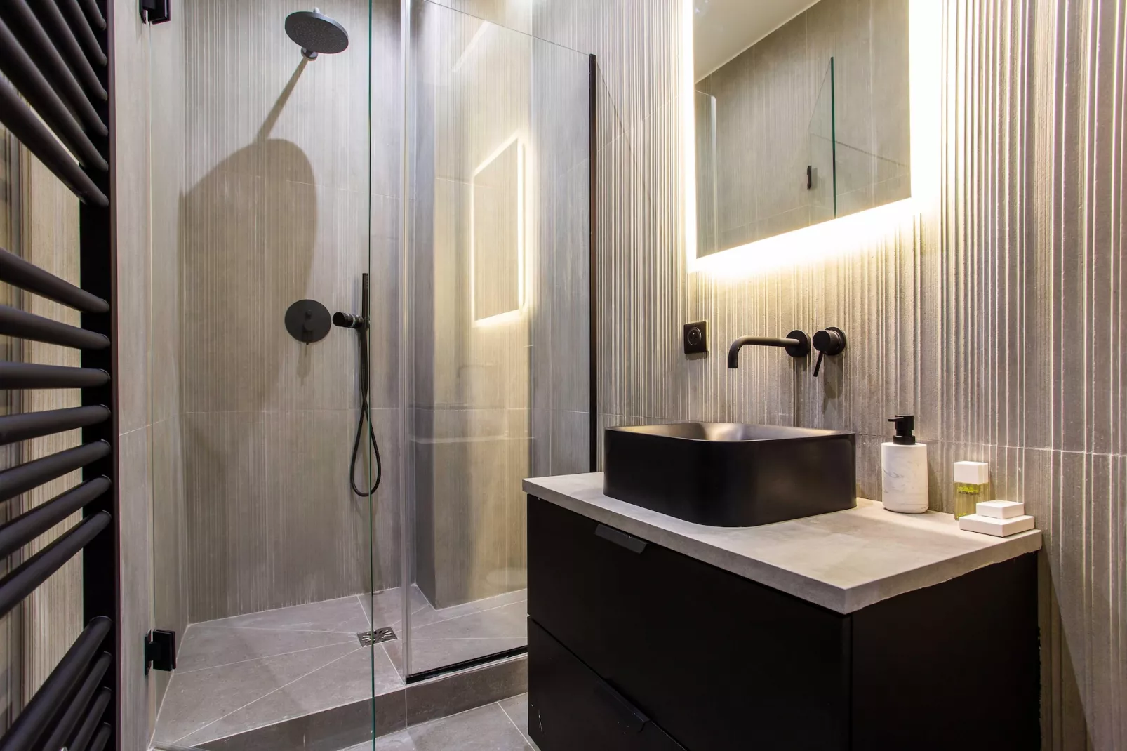 JCM-18-POISSONNIERE-1-Bathroom
