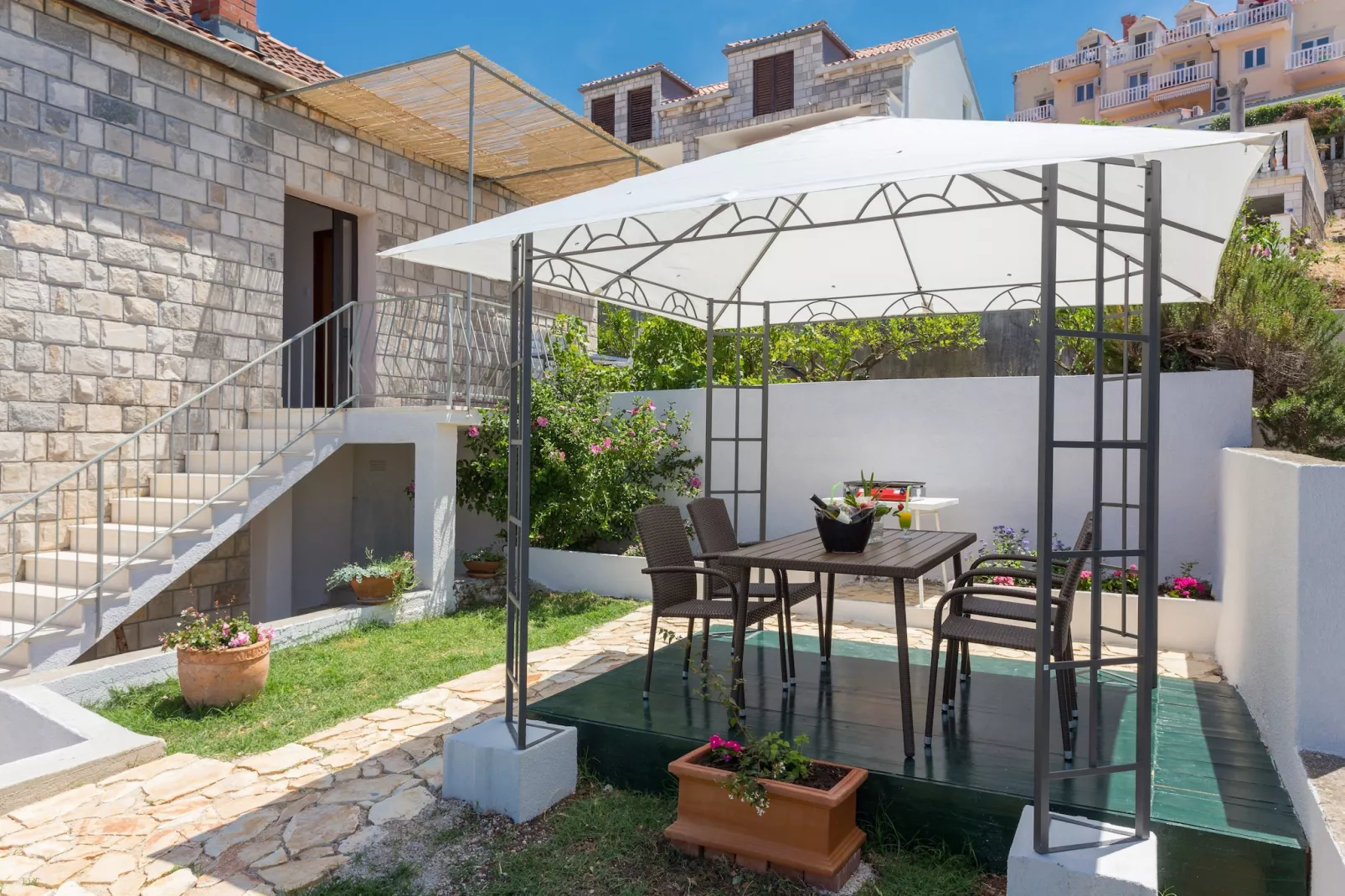 terrace