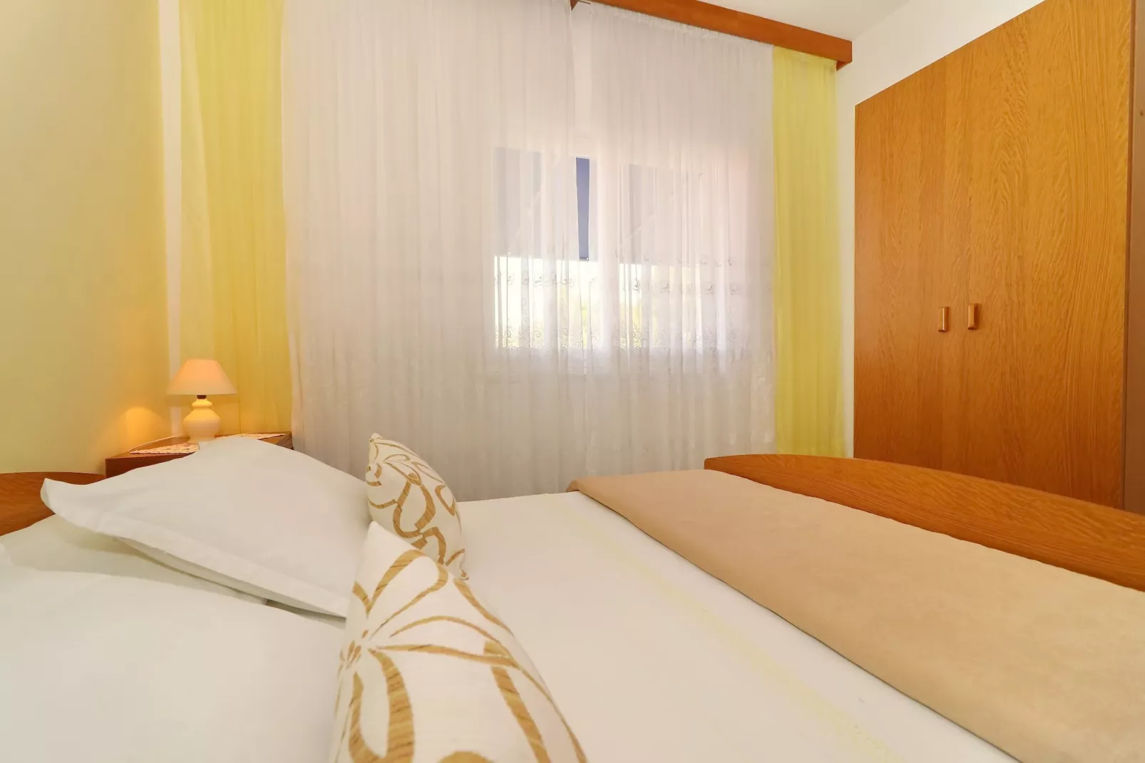 Apartments Villa Marijana - Comfort Two Bedroom Apartment with Terrace and Garden View (Marijana 2)-Bedroom