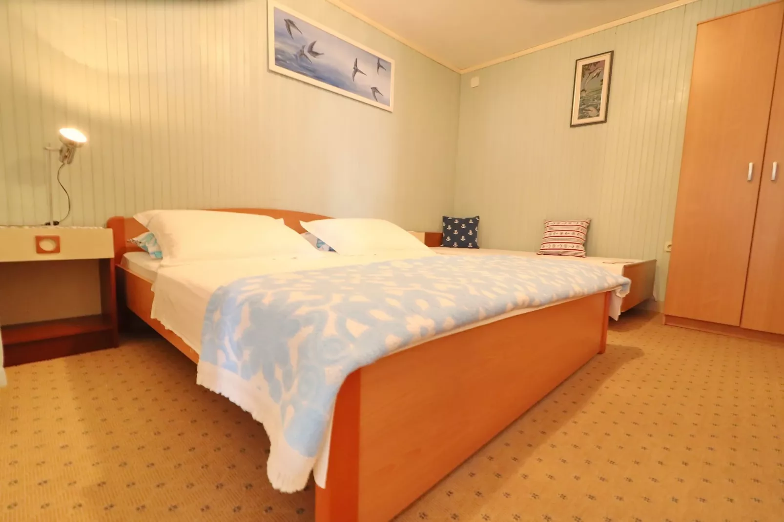Apartments Villa Marijana - Standard Two Bedroom Apartment with Terrace and Garden View (Marijana 5)-Chambre