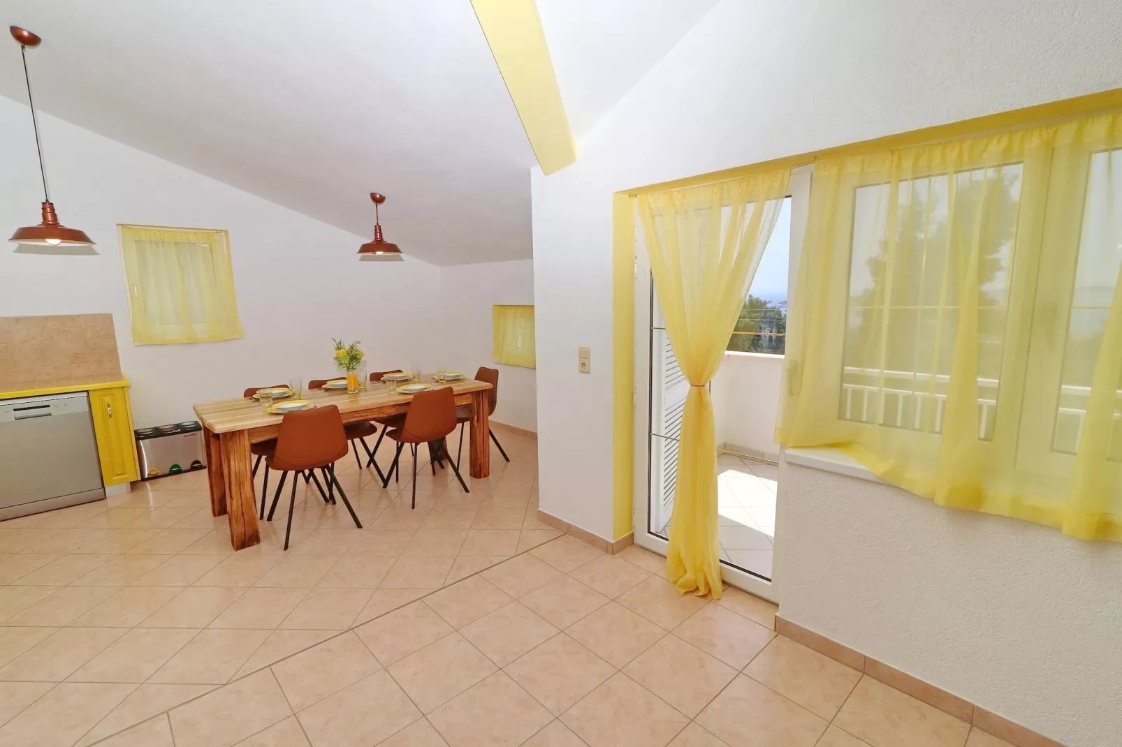 Apartments Villa Michele-Three Bedroom Apartment with Partial Sea View ( Grejp )-Dining room