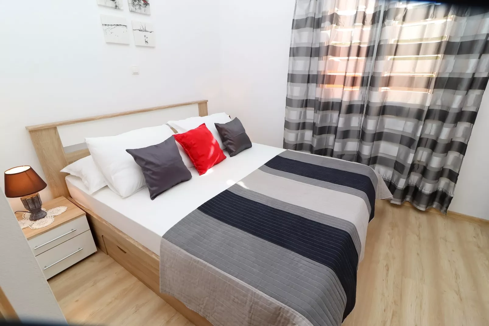 Holiday Home Adriatic View-Three Bedroom Apartment with Terrace and Sea View-Bedroom