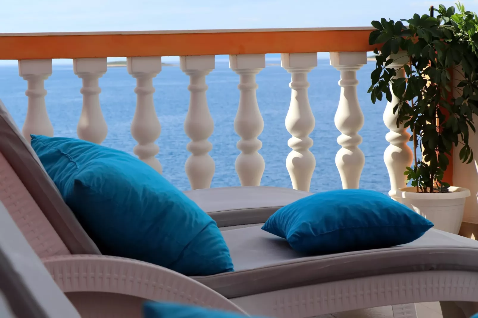 Holiday Home Adriatic View-Three Bedroom Apartment with Terrace and Sea View-Terrace